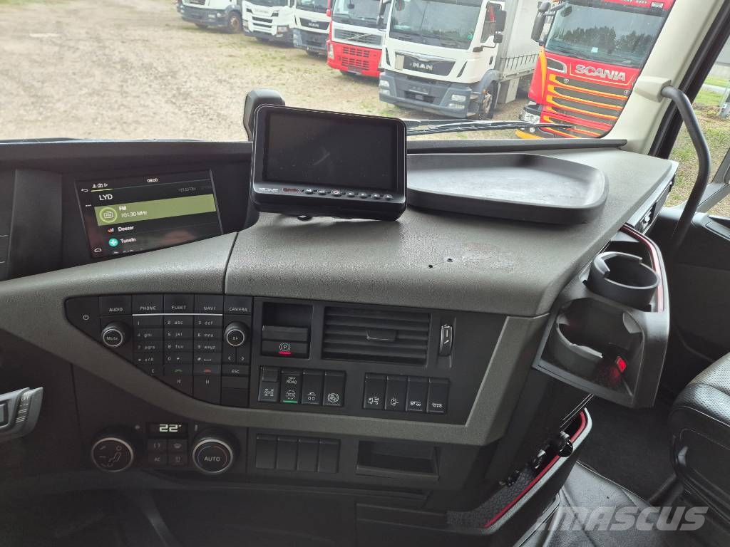 Volvo FH500 8x4/4 // HIAB X-HIPRO 548 E-9 // Lastbil med kran