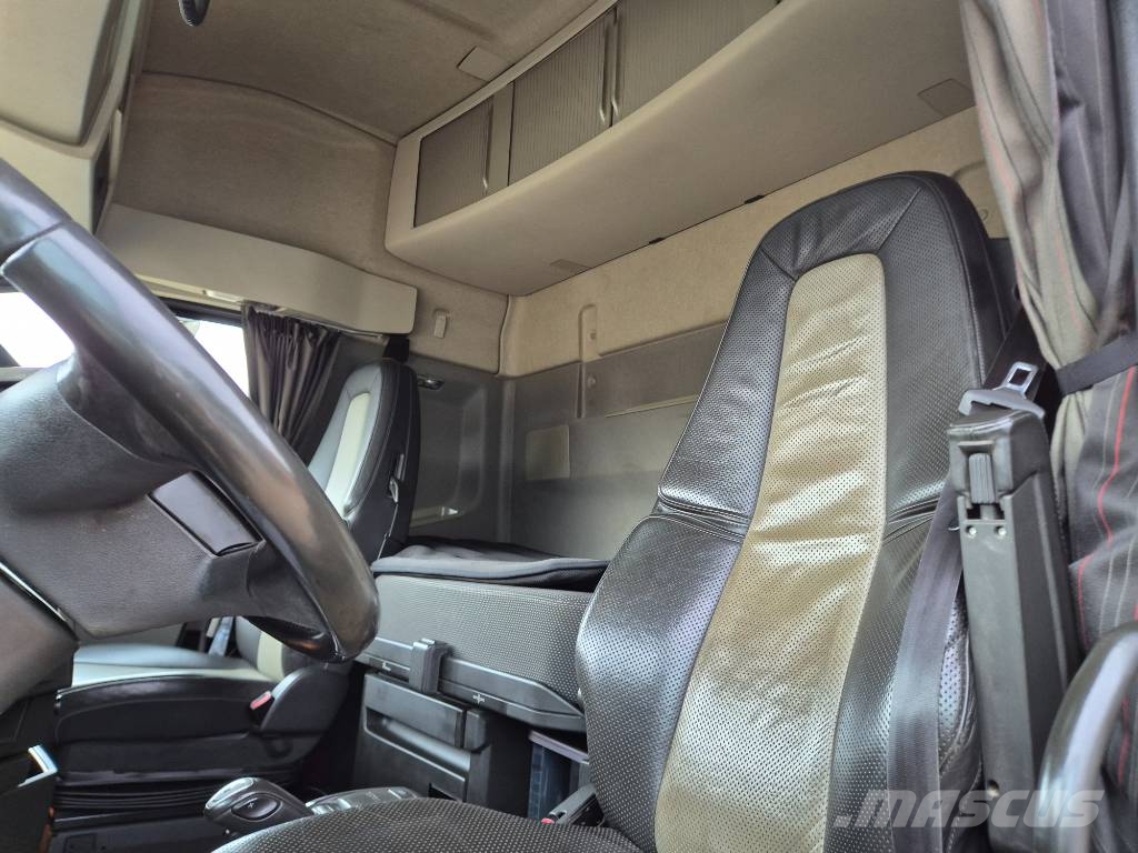 Volvo FH500 8x4/4 // HIAB X-HIPRO 548 E-9 // Lastbil med kran