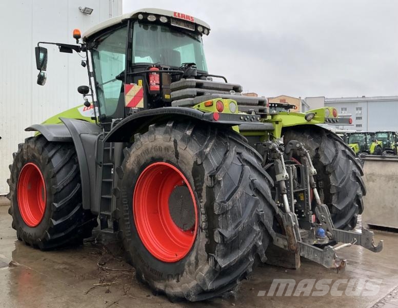 CLAAS XERION 5000 TRAC VC 트랙터