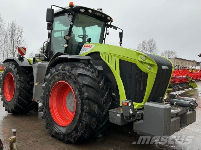 CLAAS XERION 5000 TRAC VC 트랙터