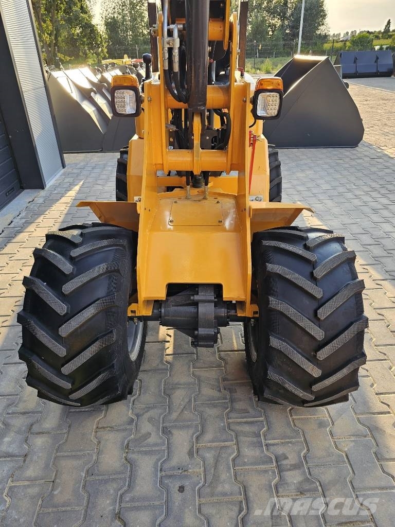  AGRIPRO 110 Ładowarka Teleskopowa Miniładowarka Ku 小型装载机