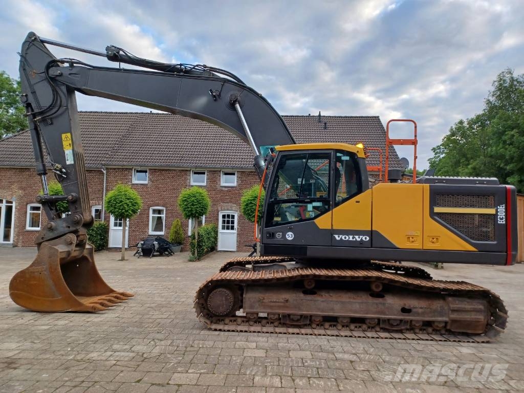 Volvo EC 300 EL 大型油圧ショベル12t以上(パワーショベル・ユンボ)