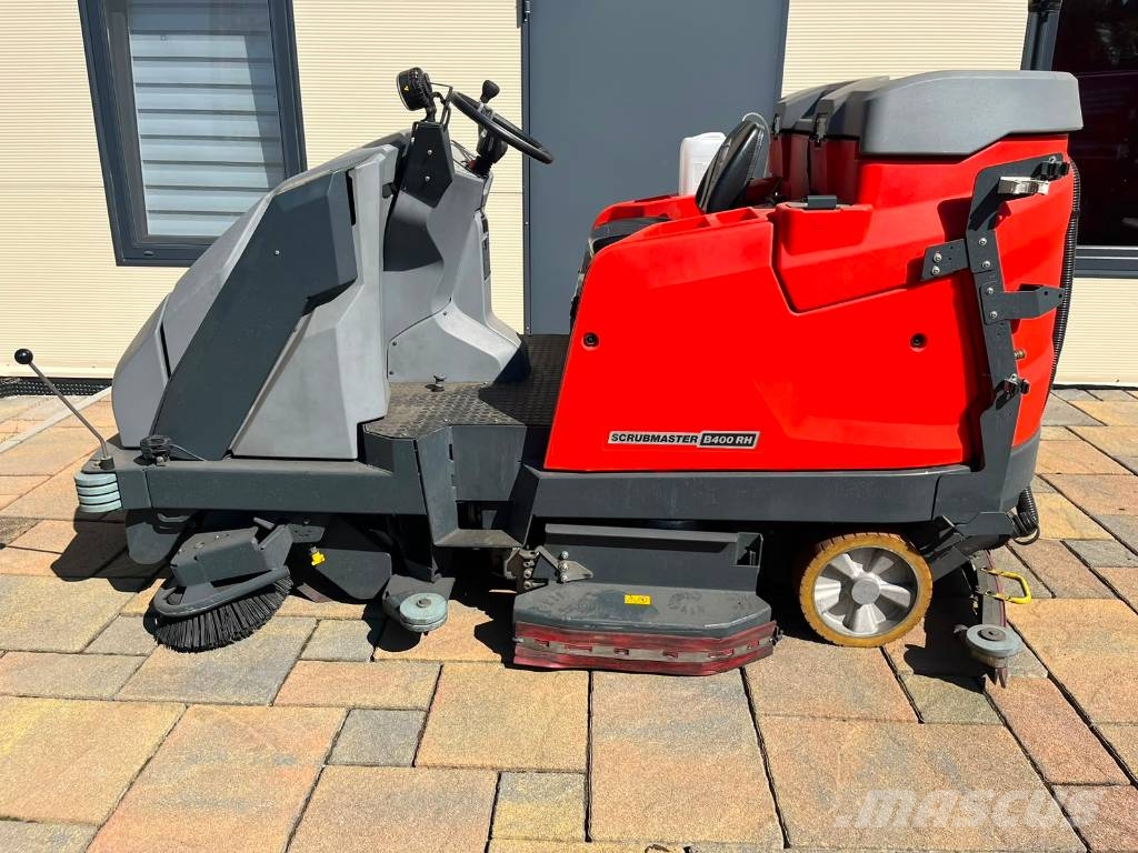 Szorowarka Hako Scrubmaster 400R NOWY MODEL 2 SZTUKI 組合式掃洗地機