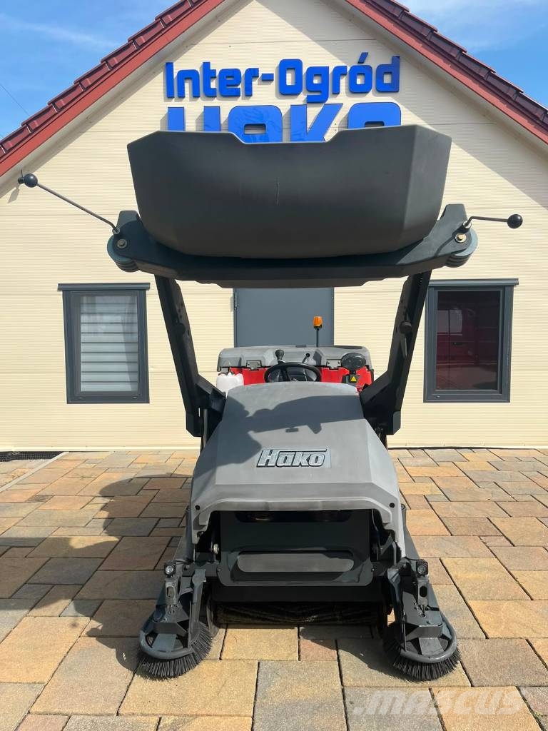 Szorowarka Hako Scrubmaster 400R NOWY MODEL 2 SZTUKI 組合式掃洗地機