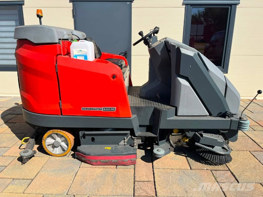 Szorowarka Hako Scrubmaster 400R NOWY MODEL 2 SZTUKI 組合式掃洗地機