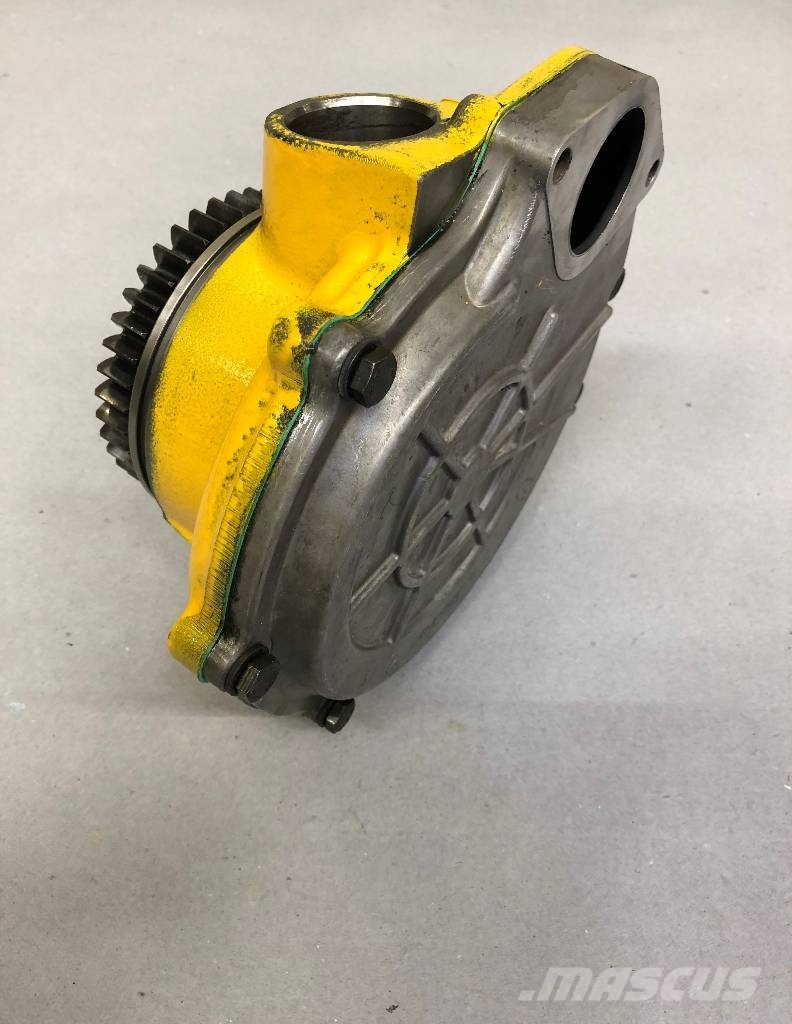 CAT C12 POMPA WODY NR 352-2077 / WATER PUMP Двигатели
