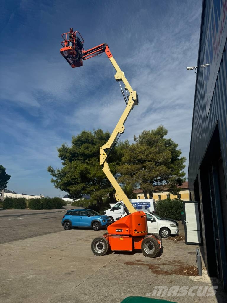 JLG E 450 AJ Körüklü personel platformları
