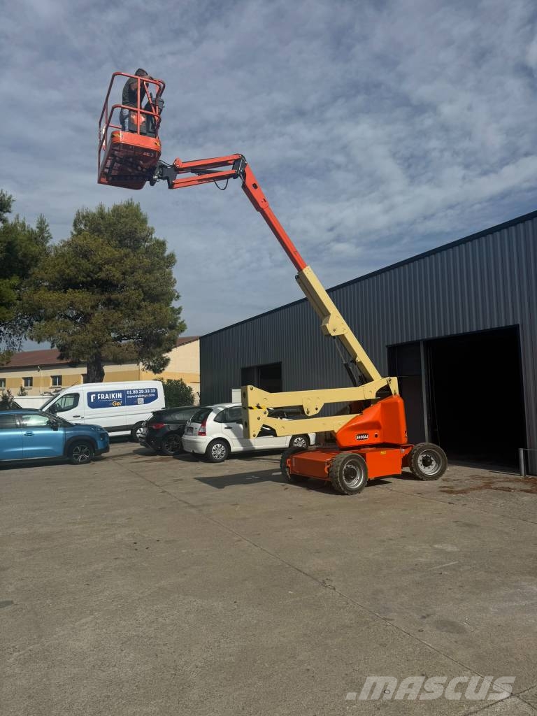 JLG E 450 AJ Körüklü personel platformları