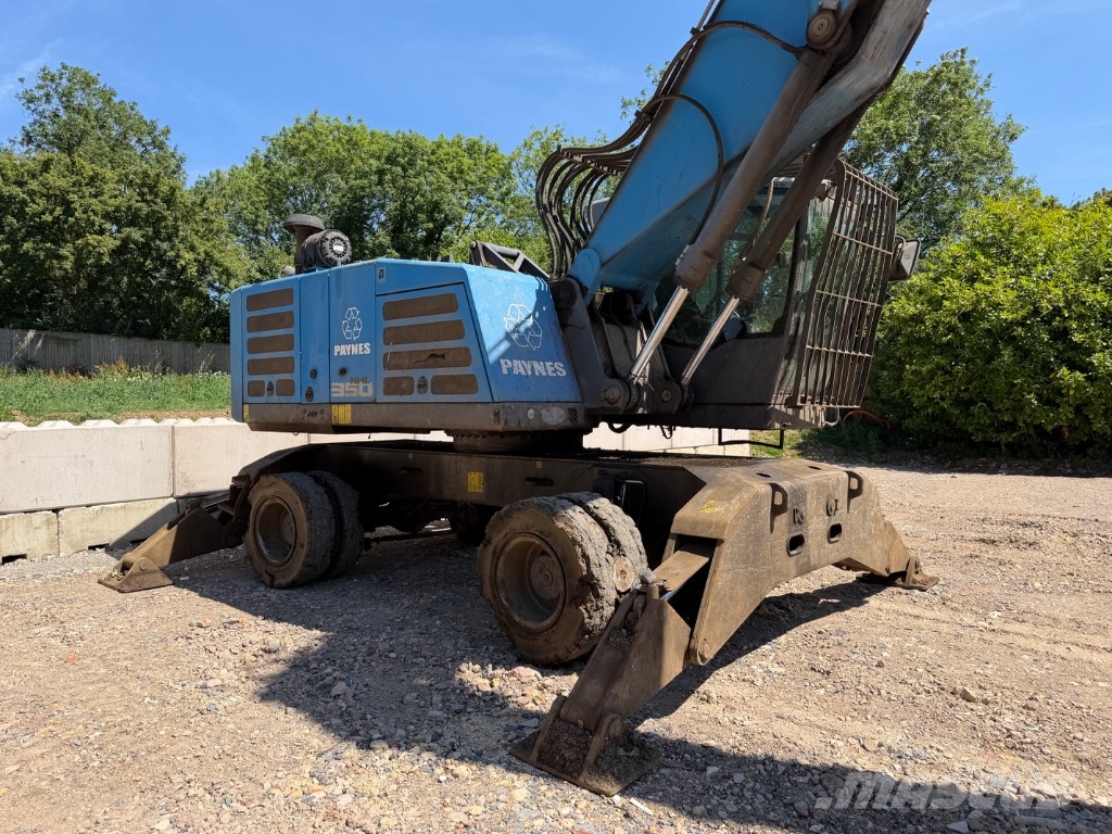 Fuchs MHL 350 Waste / industry handlers