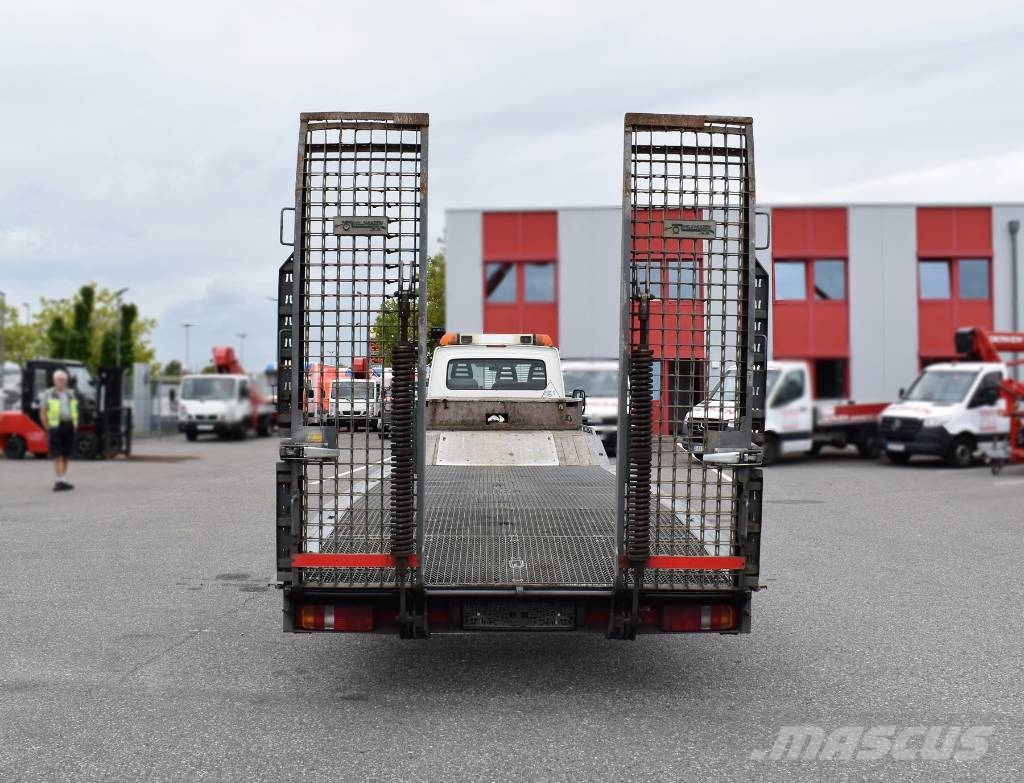 Iveco 35C17 + Veldhuizen Auflieger Vlačilci