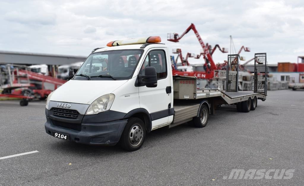 Iveco 35C17 + Veldhuizen Auflieger Vlačilci