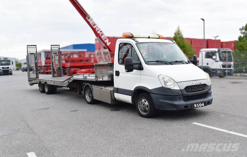 Iveco 35C17 + Veldhuizen Auflieger Vlačilci