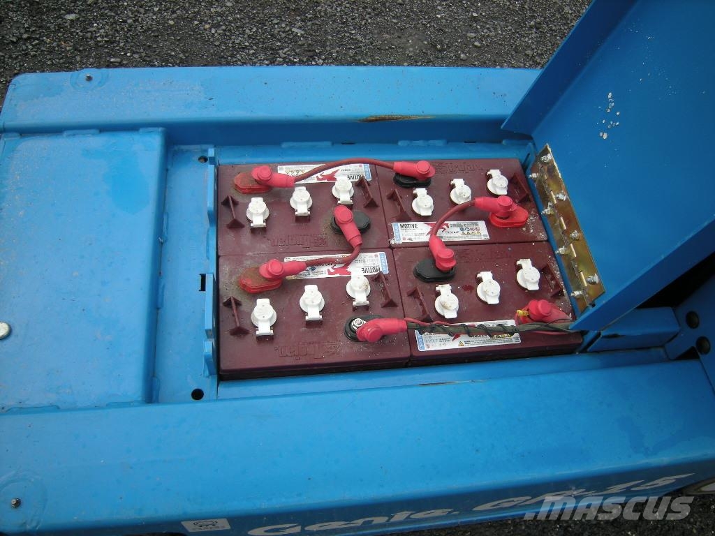 Genie GR-15 Kiti keltuvai ir platformos