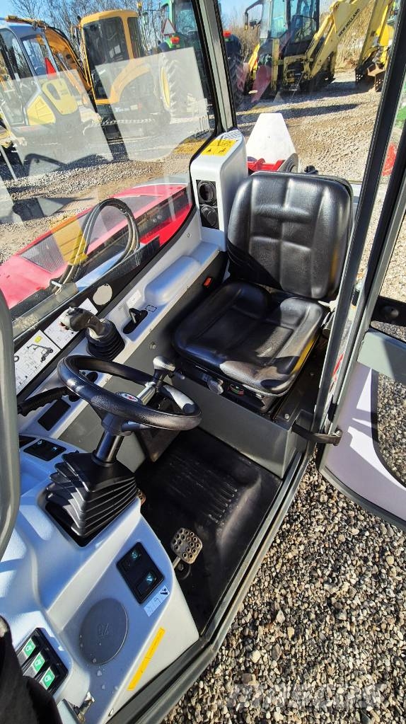 Weidemann T4108 مناولات متداخلة