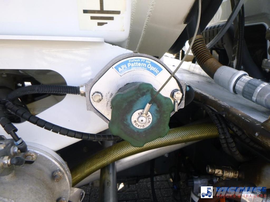 Renault Midlum 270 4x2 fuel tank 13.7 m3 / 4 comp Tanker trucks