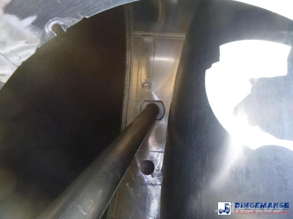 Renault Midlum 270 4x2 fuel tank 13.7 m3 / 4 comp Tanker trucks
