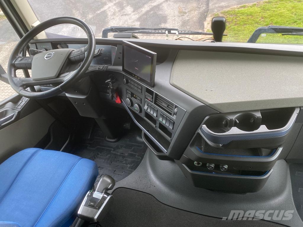 Volvo Vehicle Tractor 4x2 Standard Sadulveokid