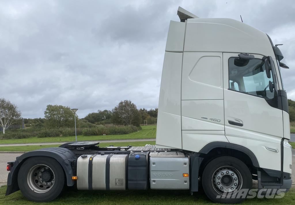 Volvo Vehicle Tractor 4x2 Standard Sadulveokid