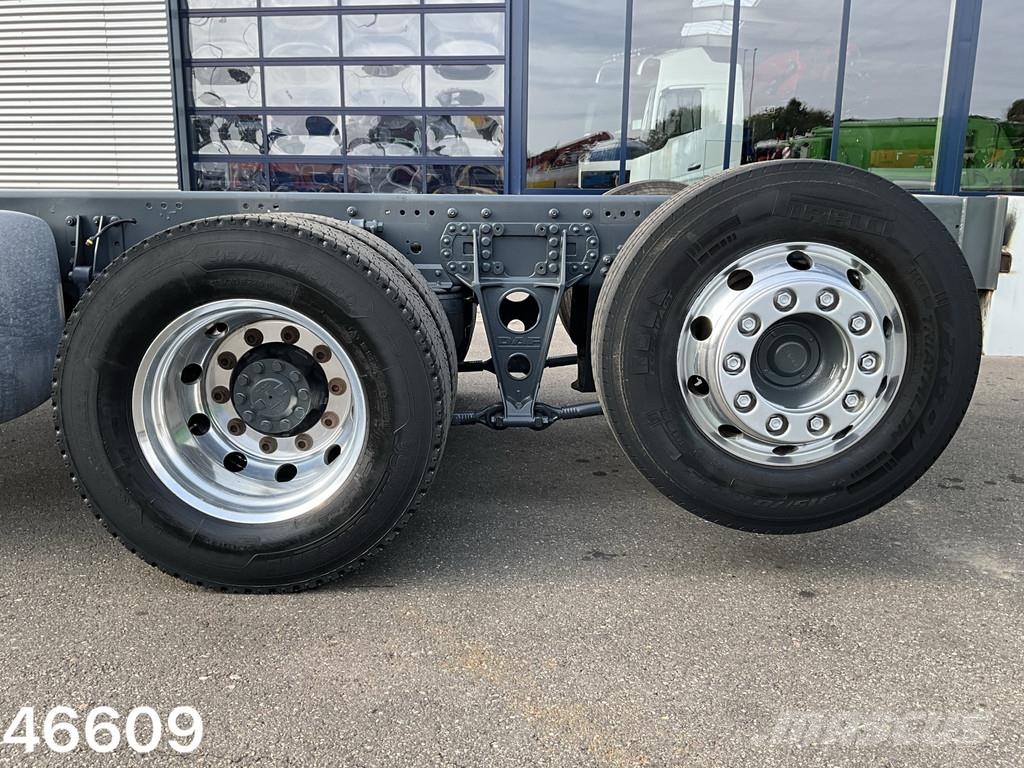 DAF FAN CF 340 Chassis cabine with PTO Just 227.167 km Chassis met cabine