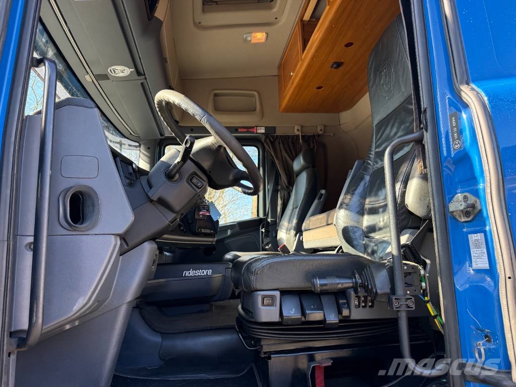 Scania R480 6x2 شاحنات الرافعات