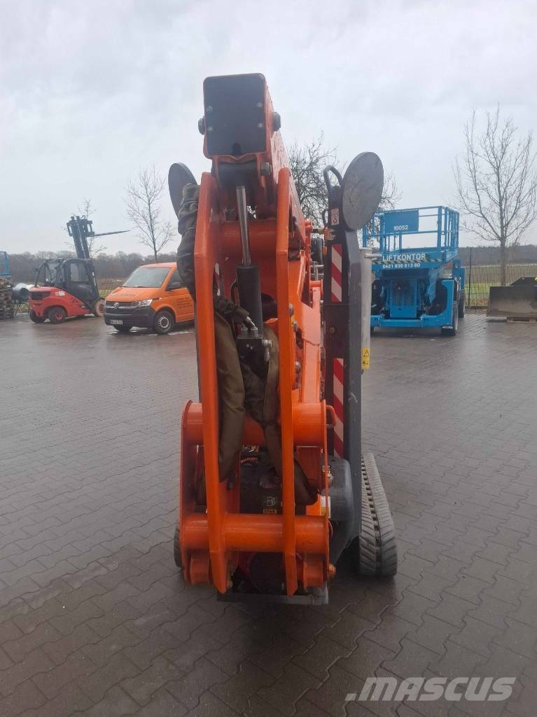 JLG X 15 JP 自走式伸缩臂升降机