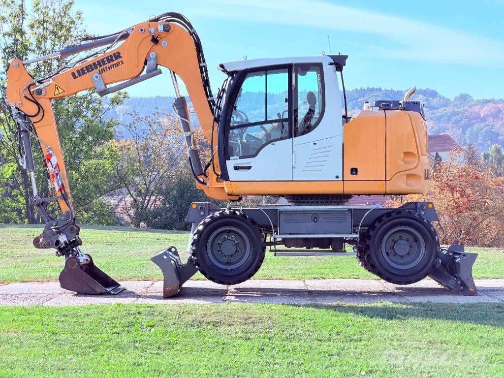Liebherr A 910 Kolová rýpadla