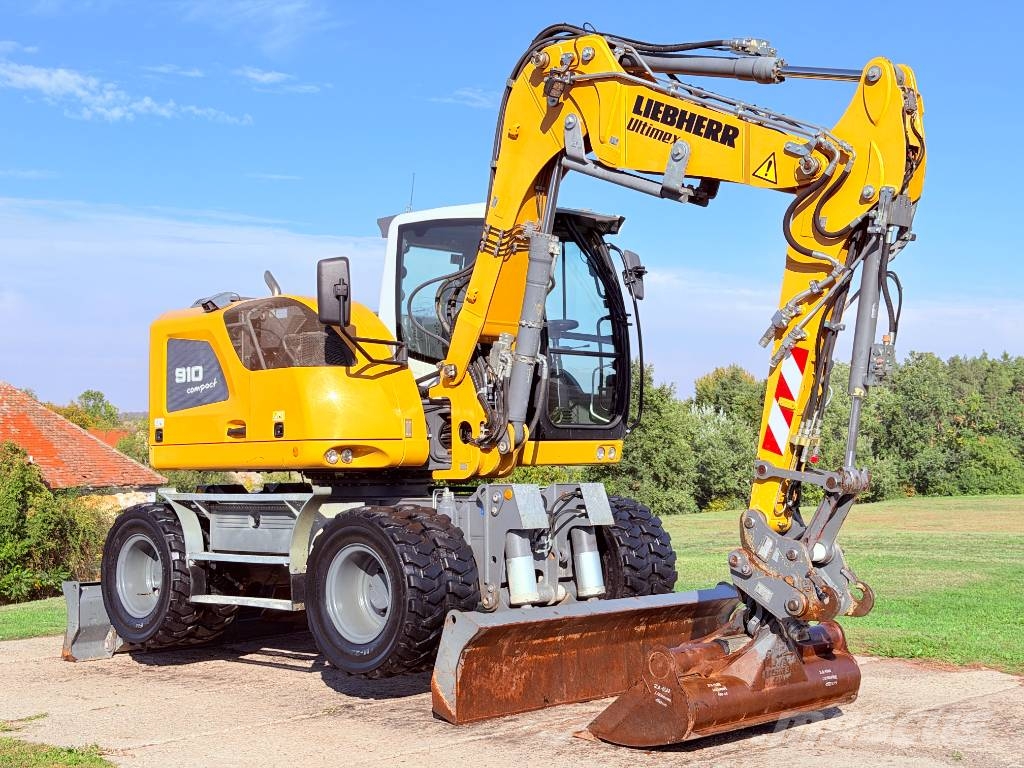 Liebherr A 910 Kolová rýpadla
