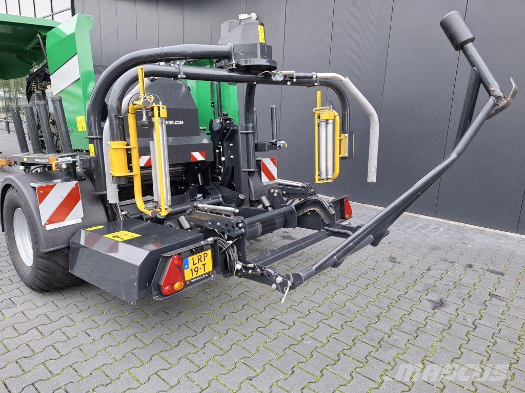 Knoll MIDIFIX ll Rundballenpressen