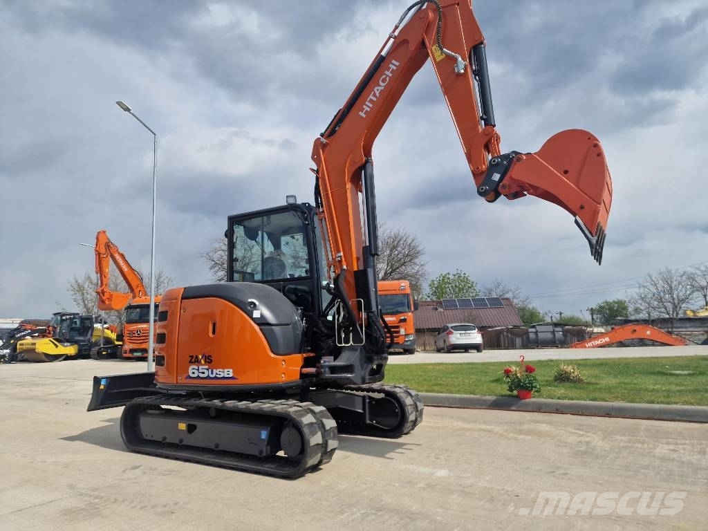 Hitachi ZX65USB-6 Міні-екскаватори < 7т
