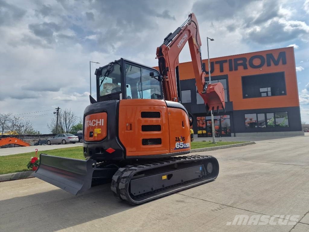 Hitachi ZX65USB-6 Міні-екскаватори < 7т