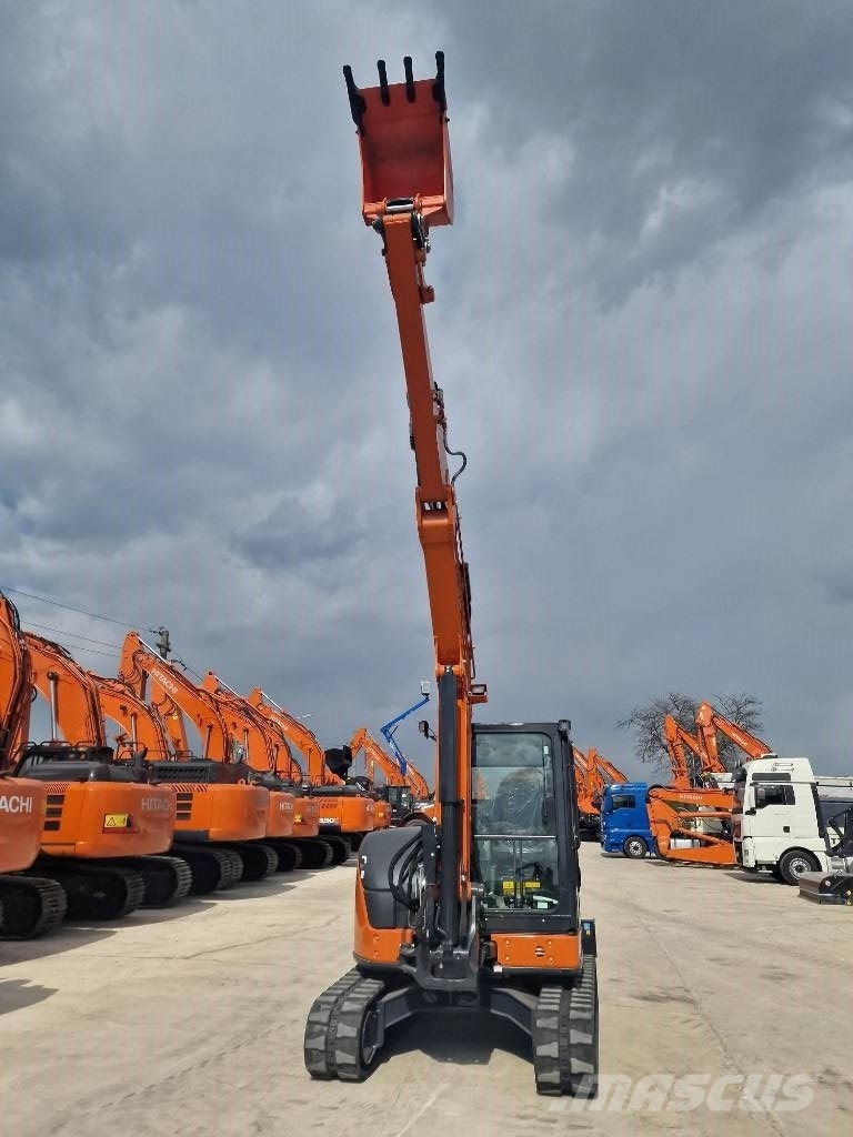 Hitachi ZX65USB-6 Міні-екскаватори < 7т