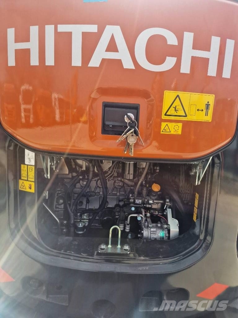 Hitachi ZX65USB-6 Міні-екскаватори < 7т