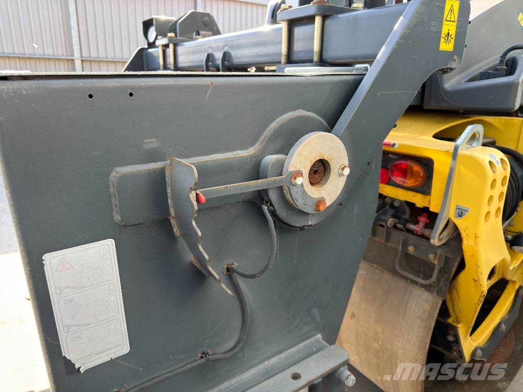 Bomag BW174AP-4i AM Dvojni valjarji