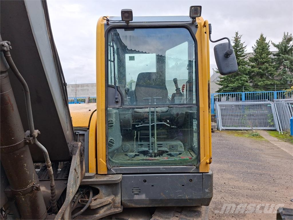 Volvo ECR88 Прочие фургоны