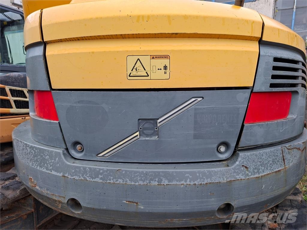 Volvo ECR88 Прочие фургоны