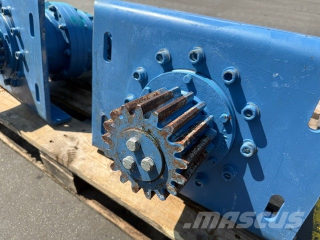 Brevini 2X GEARS+ HYDRAULIC MOTOR COMPLET هيدروليات