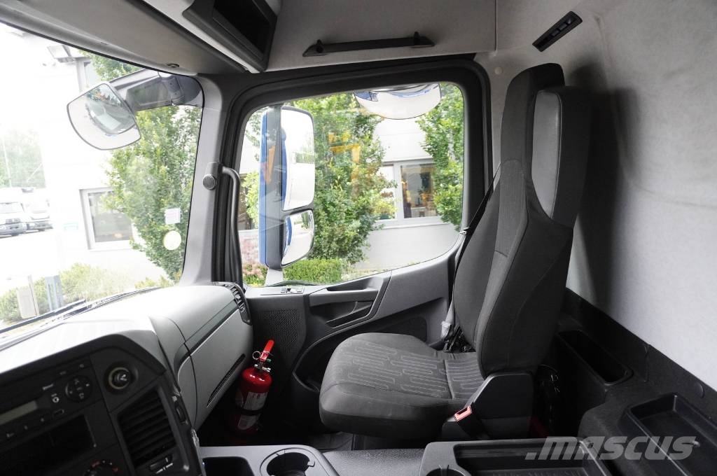 Mercedes-Benz Actros 1833 / Curtainsider 18 EPAL / 200 tho. km Camión con caja abierta