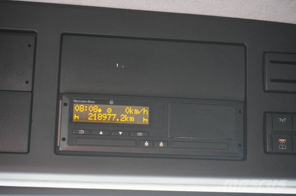 Mercedes-Benz Actros 1833 / Curtainsider 18 EPAL / 200 tho. km Camión con caja abierta
