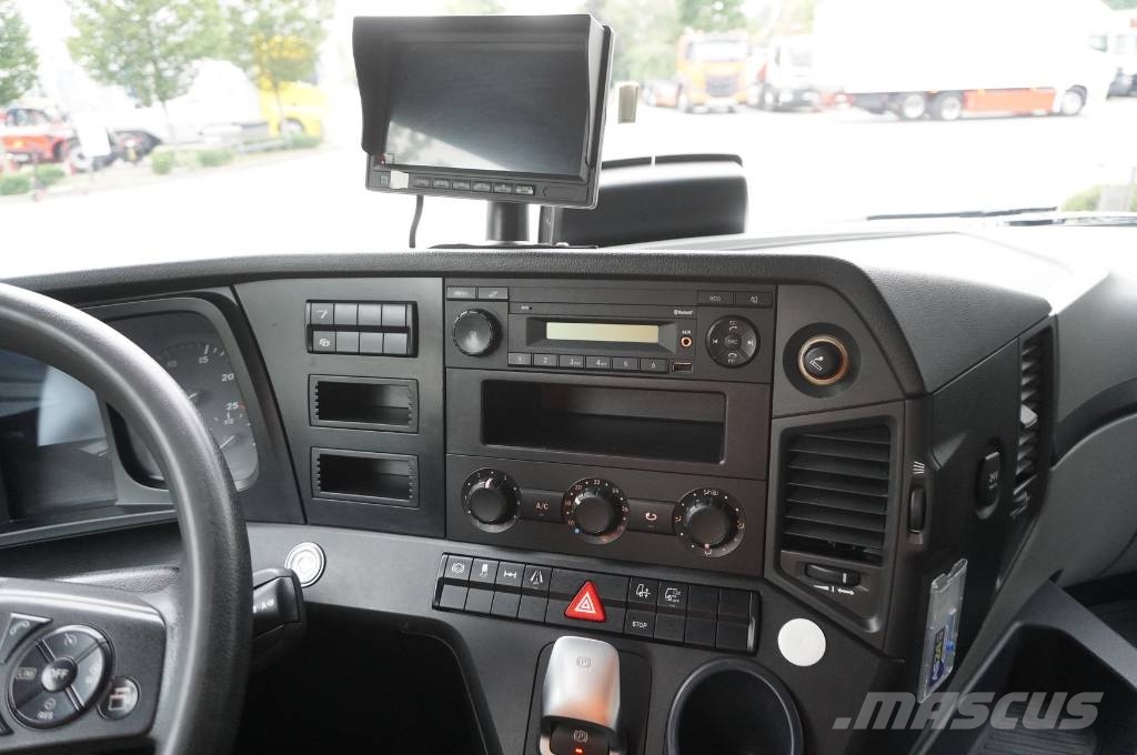 Mercedes-Benz Actros 1833 / Curtainsider 18 EPAL / 200 tho. km Camión con caja abierta
