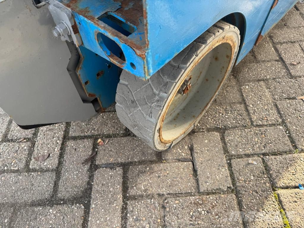 Genie GS2032 Hoogwerker Schaarhoogwerker Schaarlift (201 رافعات مقصية الشكل