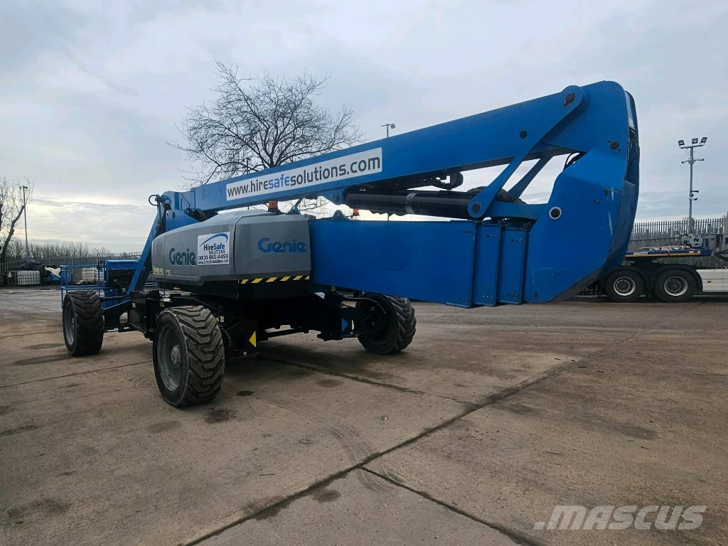 Genie ZX 135/70 曲臂高空工作平台
