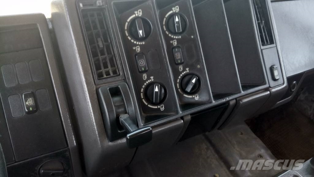 Mercedes-Benz 3535 Camiões basculantes