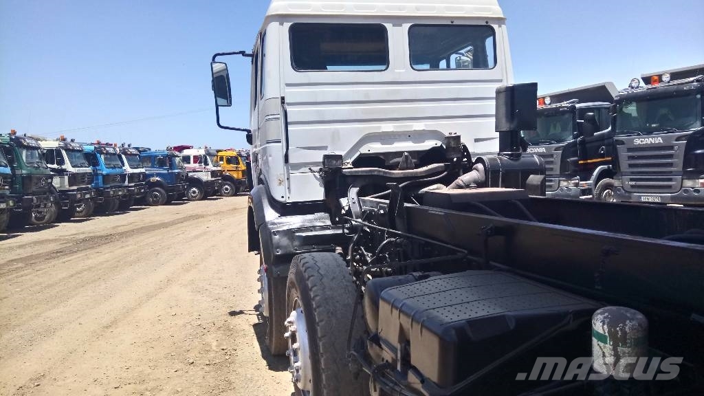 Mercedes-Benz 3535 Camiões basculantes