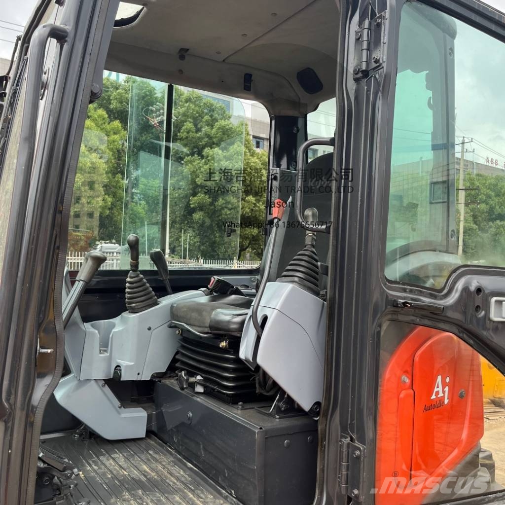 Kubota KX 165 小型挖掘机