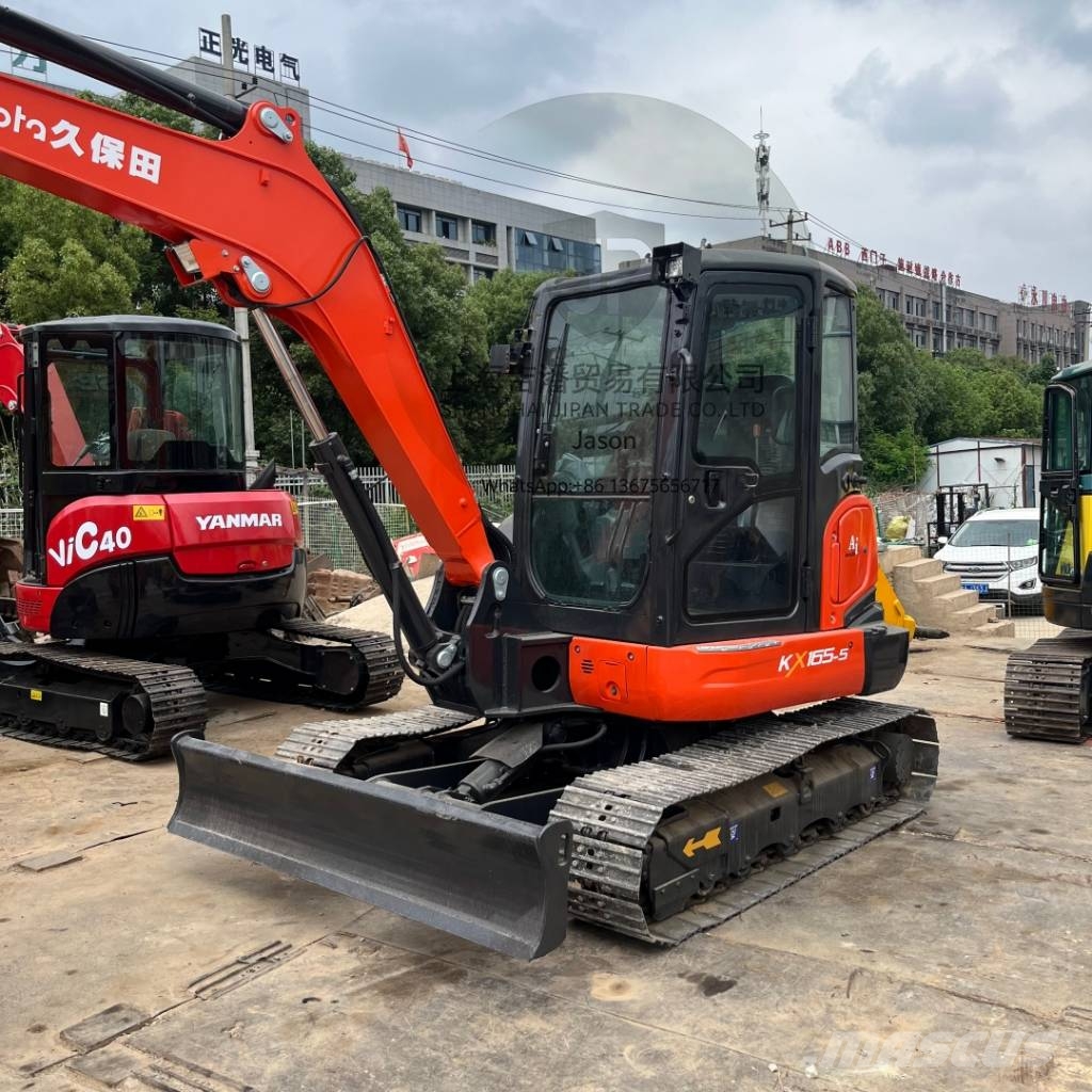 Kubota KX 165 小型挖掘机
