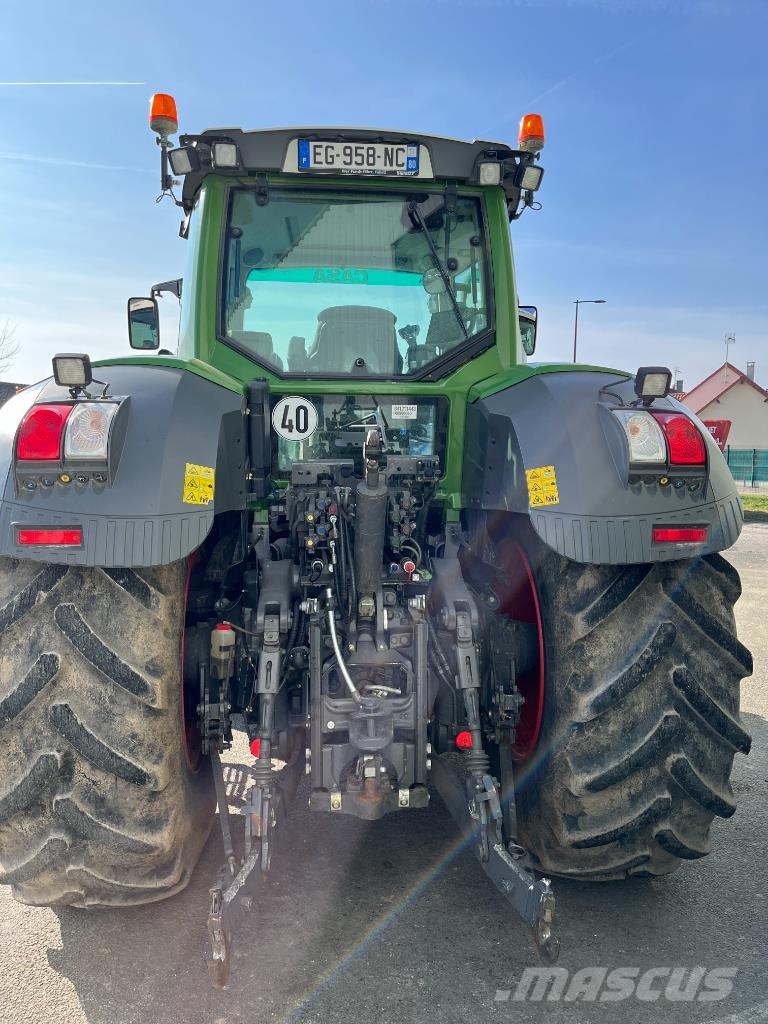 Fendt 826 VARIO PROFI + الجرارات