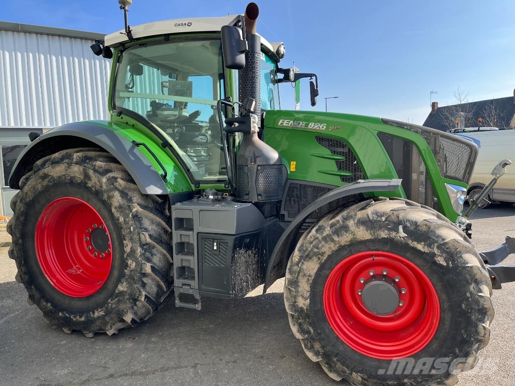 Fendt 826 VARIO PROFI + Traktorer