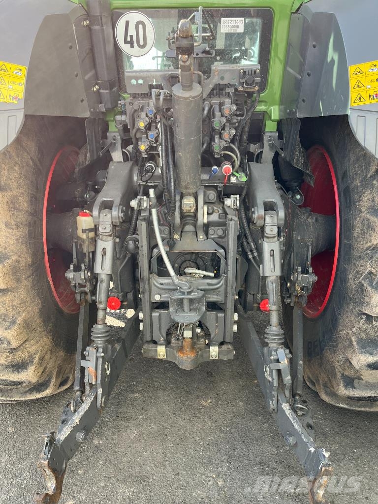 Fendt 826 VARIO PROFI + Traktorid