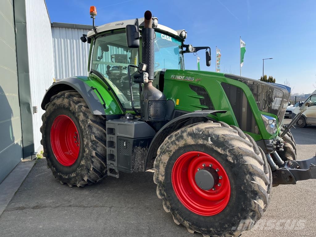 Fendt 826 VARIO PROFI + Traktorid