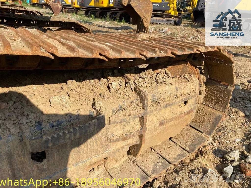 Sany SY 215 C حفارات زحافة